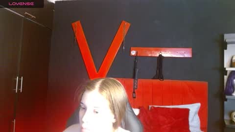 ANASTASIA online show from 02/12/25, 12:22