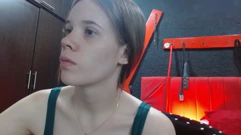 ANASTASIA online show from 02/19/25, 12:33