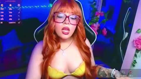 Snapshot of bunnylilith_ chatting on 03/27/26, 01:00 bunnylilith_ online show from 03/27/26, 01:00