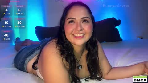  MARY BUNNY  online show from 02/05/26, 05:45