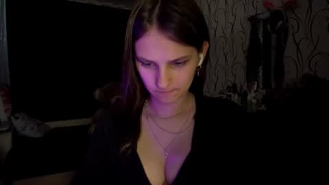 Bella online show from 06/21/26, 06:05