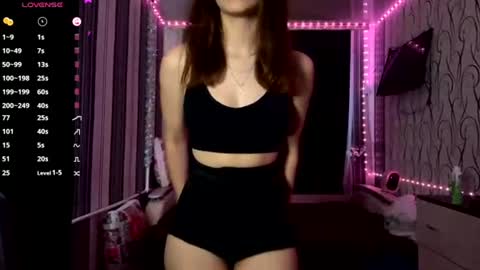 Bella online show from 07/28/26, 12:48