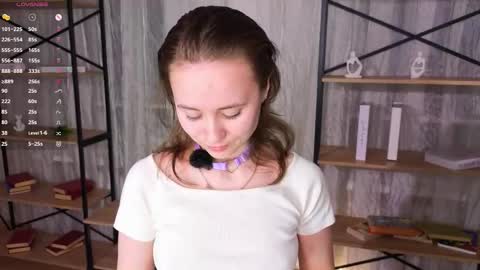 Lizy online show from 04/14/26, 09:10