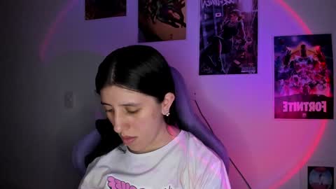 Snapshot of bunnyy09 chatting on 01/16/25, 03:02 Jess online show from 01/16/25, 03:02