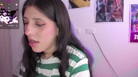 Snapshot of bunnyy09 chatting on 01/19/25, 05:18 Jess online show from 01/19/25, 05:18