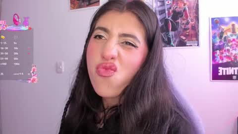 Snapshot of bunnyy09 chatting on 02/16/25, 08:55 Jess online show from 02/16/25, 08:55