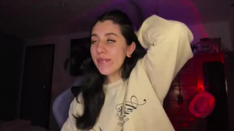 Snapshot of bunnyy09 chatting on 10/16/25, 02:56 Jess online show from 10/16/25, 02:56