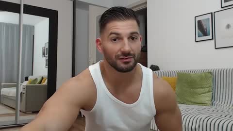 Snapshot of bunzdanny chatting on 12/10/24, 05:22 BunzDanny online show from 12/10/24, 05:22