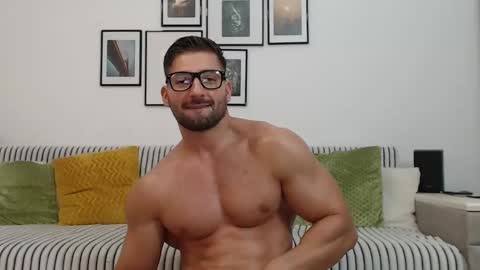 Snapshot of bunzdanny chatting on 12/15/24, 07:31 BunzDanny online show from 12/15/24, 07:31