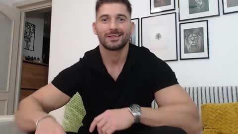 Snapshot of bunzdanny chatting on 01/18/25, 04:21 BunzDanny online show from 01/18/25, 04:21