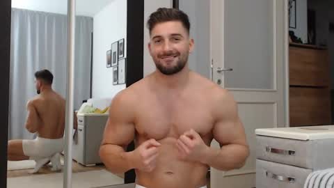 Snapshot of bunzdanny chatting on 02/24/25, 08:03 BunzDanny online show from 02/24/25, 08:03