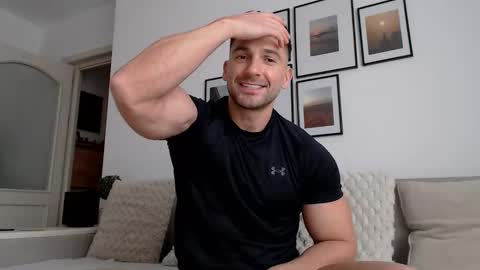 Snapshot of bunzdanny chatting on 04/21/26, 03:07 BunzDanny online show from 04/21/26, 03:07