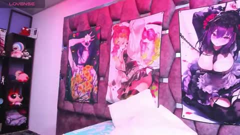Snapshot of burbuja_pink_ chatting on 06/02/26, 04:36 burbuja pink online show from 06/02/26, 04:36