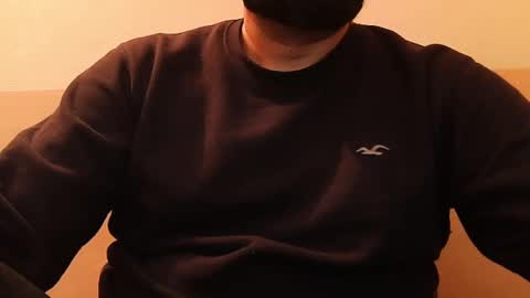 Snapshot of burlymonster chatting on 12/15/24, 07:53 Hairy Arabian online show from 12/15/24, 07:53