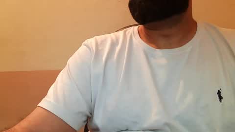 Snapshot of burlymonster chatting on 12/25/24, 05:58 Hairy Arabian online show from 12/25/24, 05:58