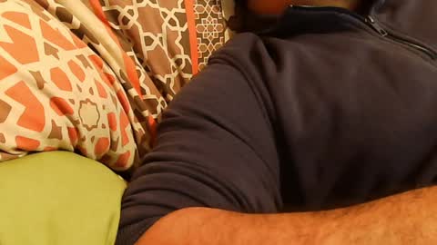 Snapshot of burlymonster chatting on 12/30/24, 04:40 Hairy Arabian online show from 12/30/24, 04:40