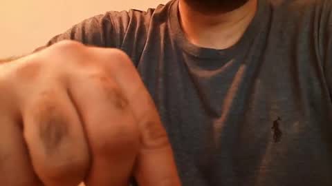 Snapshot of burlymonster chatting on 01/01/25, 10:11 Hairy Arabian online show from 01/01/25, 10:11