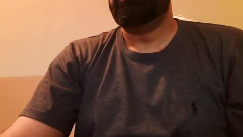 Snapshot of burlymonster chatting on 01/01/25, 11:07 Hairy Arabian online show from 01/01/25, 11:07