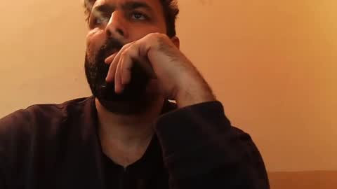 Snapshot of burlymonster chatting on 01/09/25, 05:34 Hairy Arabian online show from 01/09/25, 05:34