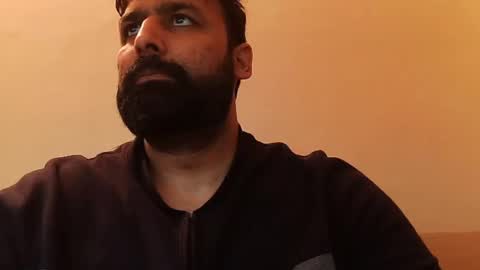 Snapshot of burlymonster chatting on 01/09/25, 08:34 Hairy Arabian online show from 01/09/25, 08:34