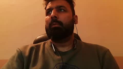 Snapshot of burlymonster chatting on 01/13/25, 03:23 Hairy Arabian online show from 01/13/25, 03:23