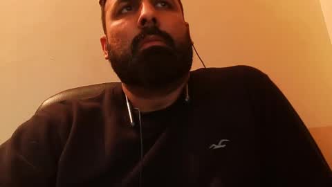 Snapshot of burlymonster chatting on 01/13/25, 04:51 Hairy Arabian online show from 01/13/25, 04:51