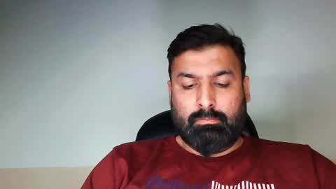 Snapshot of burlymonster chatting on 01/27/25, 06:31 Hairy Arabian online show from 01/27/25, 06:31