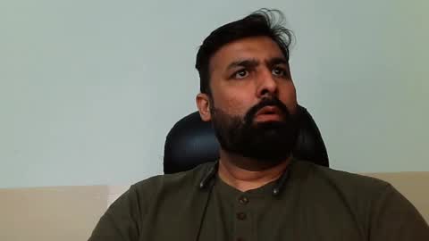 Snapshot of burlymonster chatting on 02/04/25, 06:46 Hairy Arabian online show from 02/04/25, 06:46