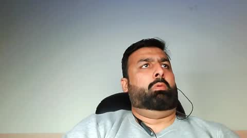 Snapshot of burlymonster chatting on 02/09/25, 01:03 Hairy Arabian online show from 02/09/25, 01:03