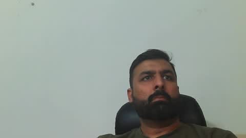 Snapshot of burlymonster chatting on 02/17/25, 10:07 Hairy Arabian online show from 02/17/25, 10:07