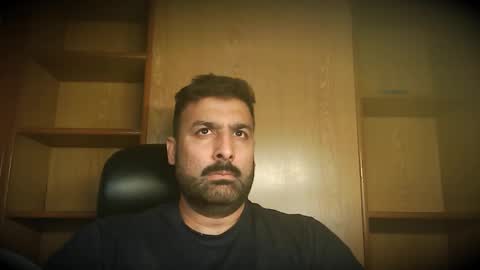 Snapshot of burlymonster chatting on 11/04/25, 04:11 Hairy Arabian online show from 11/04/25, 04:11