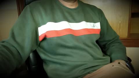 Snapshot of burlymonster chatting on 11/26/25, 03:51 Hairy Arabian online show from 11/26/25, 03:51