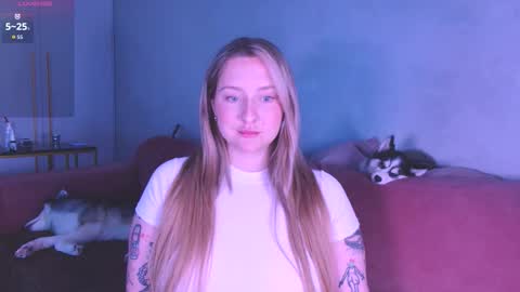 Lissa online show from 10/21/25, 08:09