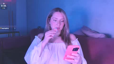 Lissa online show from 10/28/25, 07:05