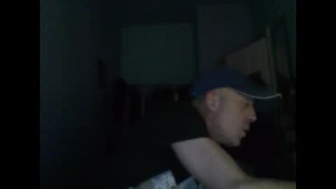 Snapshot of burnleyguy1977 chatting on 01/08/26, 04:04 burnleyguy1977 online show from 01/08/26, 04:04