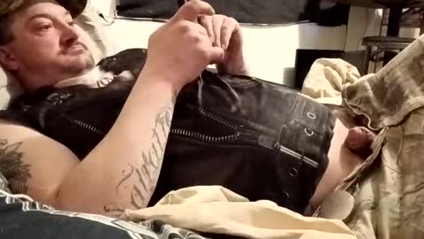 Burnout1315 online show from 04/05/26, 05:21