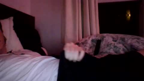 Snapshot of burnttoast6 chatting on 11/29/25, 11:57 burnttoast6 online show from 11/29/25, 11:57