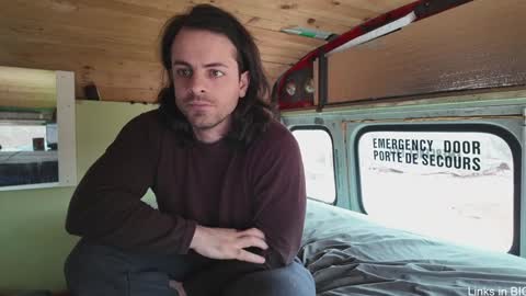 Snapshot of busbuddies chatting on 12/21/25, 03:41 busbuddies online show from 12/21/25, 03:41