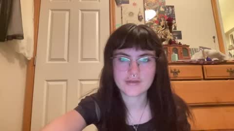 esme gray online show from 07/27/26, 06:42