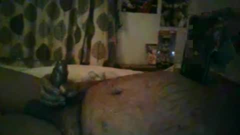 Snapshot of bustabunny chatting on 03/09/25, 01:35 Richabus2 online show from 03/09/25, 01:35