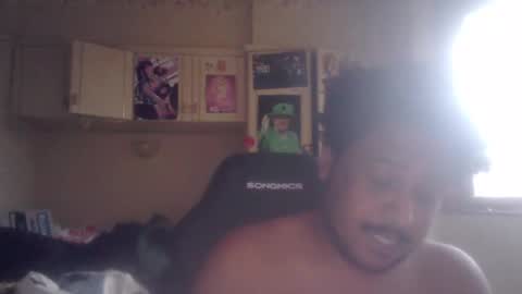 Snapshot of bustabunny chatting on 10/03/25, 03:42 Richabus2 online show from 10/03/25, 03:42