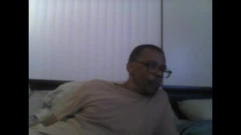 Busturgutzgd1 online show from 12/10/24, 06:54