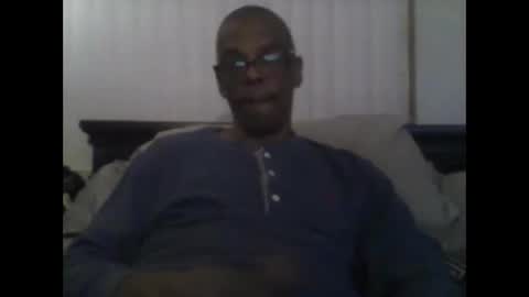 Busturgutzgd1 online show from 01/23/25, 02:55