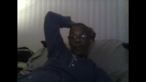 Busturgutzgd1 online show from 01/25/25, 02:58