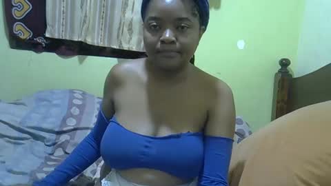 Snapshot of busty_kenzi chatting on 12/11/24, 10:16 busty kenzi online show from 12/11/24, 10:16