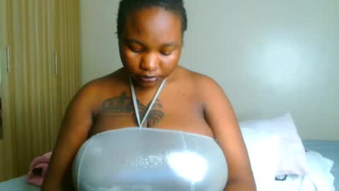 Snapshot of busty_mellons69 chatting on 07/15/26, 09:53 busty_mellons69 online show from 07/15/26, 09:53
