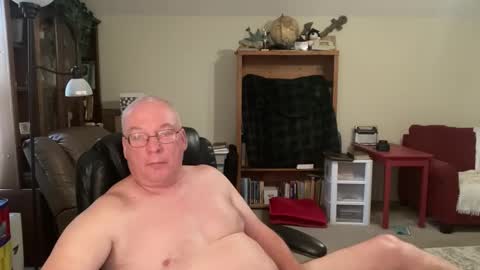 bustyballs100 online show from 10/28/25, 03:14