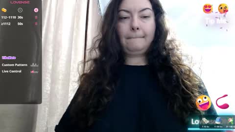 Snapshot of bustyemma chatting on 01/07/26, 06:54 Emma online show from 01/07/26, 06:54