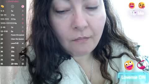 Snapshot of bustyemma chatting on 02/28/26, 10:27 Emma online show from 02/28/26, 10:27