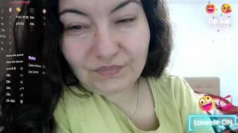 Snapshot of bustyemma chatting on 03/08/26, 10:41 Emma online show from 03/08/26, 10:41